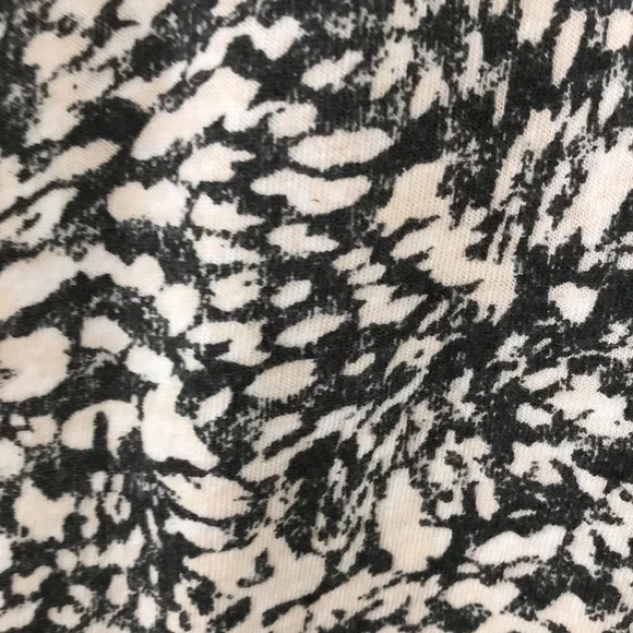 Gap Animal Print T Shirt Size XL - Picture 3 of 6